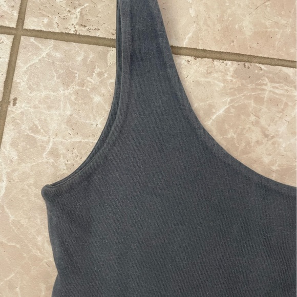 Brandy Melville charcoal gray Lydia crop tank - Picture 6 of 6